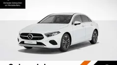 Weiß Gebraucht 2024 Mercedes A220 Progressive Limousine | 35.900 € (Fairer Preis)