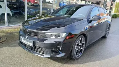 Usata Opel Astra Ultimate 130 CV (95 kW) 2024 Nero Station wagon