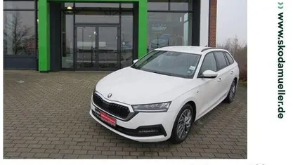 Second-hand Skoda Octavia Tour 150 CP (110 kW) 2023 Alb Break