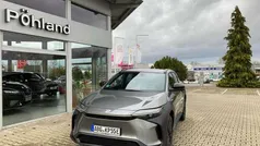 Palladiumsilber Gebraucht 2023 Toyota bZ4X Comfort SUV | 29.990 € (Guter Preis)