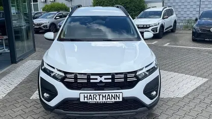 Arktisweiß (weiß) Neu 2025 Dacia Jogger Expression Van / Kleinbus | 21.380 € (Fairer Preis)