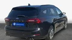 Schwarz Gebraucht 2024 Ford Focus ST-Line X Kombi | 27.928 € (Fairer Preis)