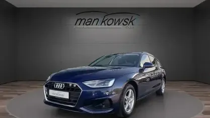 Gebraucht Audi A4 Sport 163 PS (119 kW) 2023 Blau Kombi