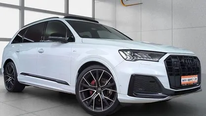 Gebraucht Audi Q7 Competition 231 PS (169 kW) 2023 Gletscherweiß metallic SUV