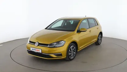 Gebraucht VW Golf VII Sound 116 PS (85 kW) 2018 Gelb Limousine