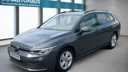 Gebraucht VW Golf VIII Life 110 PS (80 kW) 2024 Grau Kombi