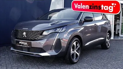 Gebraucht Peugeot 5008 Allure 131 PS (96 kW) 2024 Grau Van / Kleinbus