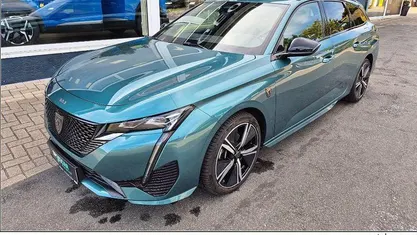 Gebraucht Peugeot 308 SW GT 224 PS (164 kW) 2024 Blau Kombi