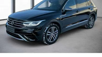 Gebraucht VW Tiguan Allspace Elegance 150 PS (110 kW) 2023 SUV