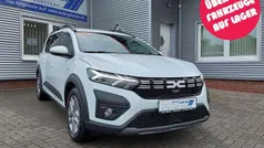 Gebraucht 2023 Dacia Jogger Expression Van / Kleinbus | 17.490 € (Guter Preis)