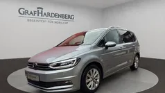 Silber Gebraucht 2024 VW Touran Highline Van / Kleinbus | 36.888 € (Fairer Preis)