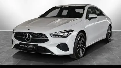 Gebraucht Mercedes CLA180 Progressive 136 PS (100 kW) 2025 Unilack polarweiß Limousine