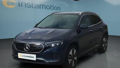 Blau Gebraucht 2021 Mercedes EQA250 SUV | 29.249 € (Guter Preis)