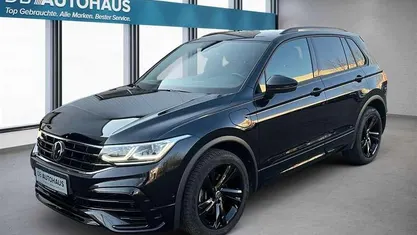 Gebraucht VW Tiguan R-line 245 PS (180 kW) 2023 Schwarz SUV