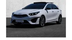 Weiß Neu 2025 Kia Ceed GT-Line Limousine | 29.990 € (Fairer Preis)