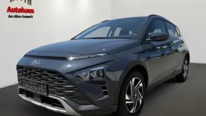 Gebraucht Hyundai Bayon Select 84 PS (61 kW) 2022 Aurora grey / met SUV