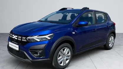 Ironblau metallic Gebraucht 2024 Dacia Sandero Expression Kleinwagen | 17.990 € (Fairer Preis)