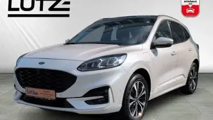 Begagnad Ford Kuga ST-Line X 243 HK (178 kW) 2022 Vit SUV