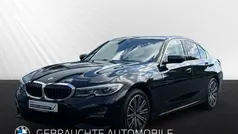 Schwarz Gebraucht 2022 BMW 330 M Sport Limousine | 39.890 € (Fairer Preis)
