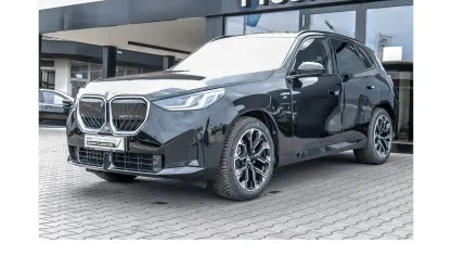 Gebraucht BMW X3 M Sport 190 PS (139 kW) 2025 Black sapphire SUV
