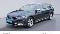 Mangangrau metallic Gebraucht 2023 VW Passat Alltrack Kombi | 30.950 € (Superpreis)