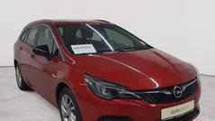 Chili rot metalic Gebraucht 2021 Opel Astra Business Elegance Kombi | 10.990 € (Fairer Preis)