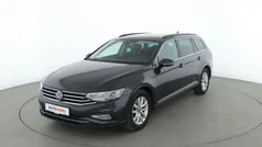 Grau Gebraucht 2021 VW Passat Business Kombi | 22.400 € (Fairer Preis)