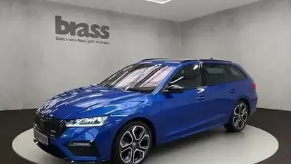 Raceblau metallic Gebraucht 2023 Skoda Octavia RS Kombi | 28.900 € (Superpreis)