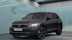 Grau Gebraucht 2023 VW Tiguan Active SUV | 34.970 € (Fairer Preis)