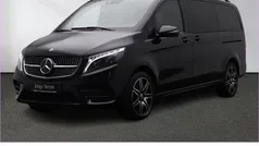 Obsidianschwarz Gebraucht 2023 Mercedes V300 Exclusive Van / Kleinbus | 71.950 € (Guter Preis)