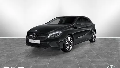 Gebraucht Mercedes A180 Night 109 PS (80 kW) 2018 Limousine
