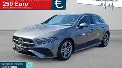 Mountaingrau Gebraucht 2024 Mercedes A200 AMG Kleinwagen | 33.900 € (Fairer Preis)