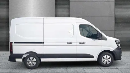 Mineralweiß Neu 2025 Renault Master Van | 37.790 € (Fairer Preis)