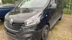 Schwarz (schwarz midnight) Gebraucht 2017 Renault Trafic Van | 11.650 € (Guter Preis)