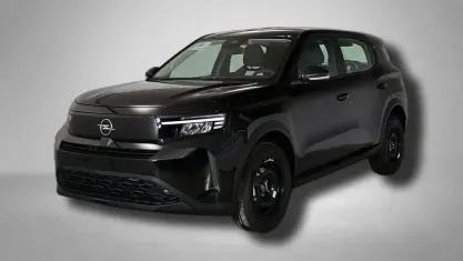 Neu Opel Frontera Edition 110 PS (80 kW) 2025 Karbon schwarz metallic SUV