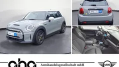 Grau Gebraucht 2022 Mini Cooper SE Essential Kleinwagen | 15.990 € (Superpreis)