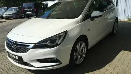 Usata Opel Astra Dynamic 136 CV (100 kW) 2019 Bianco Station wagon
