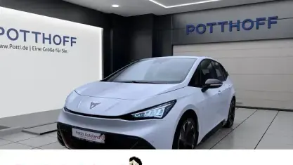 Gebraucht Cupra Born 169 kW (231 PS) 2022 Eisweiß Kleinwagen
