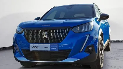 Gebraucht Peugeot 2008 GT 131 PS (96 kW) 2022 Blau SUV