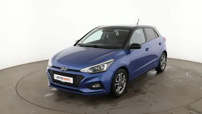 Gebraucht Hyundai i20 Advantage 101 PS (74 kW) 2020 Limousine