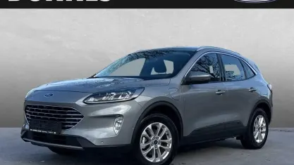 Gebraucht Ford Kuga Titanium 224 PS (164 kW) 2021 Frostweiß SUV