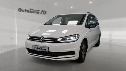 Gebraucht VW Touran Comfortline 150 PS (110 kW) 2025 Van / Kleinbus