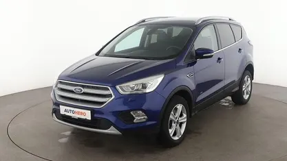 Blau Gebraucht 2018 Ford Kuga Titanium SUV | 16.100 € (Guter Preis)