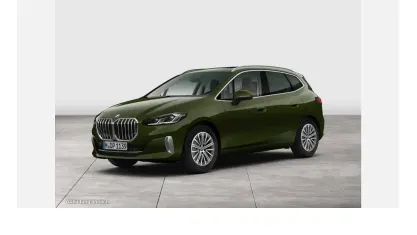 Gebraucht BMW 218 Active Tourer Luxury Line 150 PS (110 kW) 2023 Sanremo green Van / Kleinbus