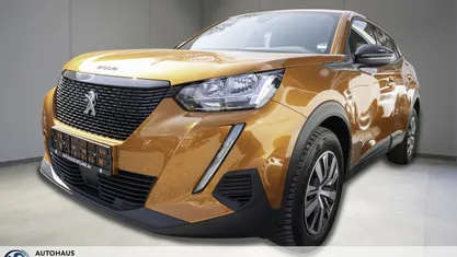 Gebraucht Peugeot 2008 Active 101 PS (74 kW) 2023 SUV
