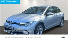 Gebraucht 2021 VW Golf VIII Life Limousine | 17.390 € (Fairer Preis)