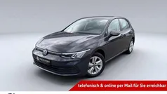 Gebraucht 2022 VW Golf VIII Life Limousine | 17.689 € (Guter Preis)
