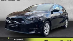Gebraucht 2022 Kia Ceed Vision Kleinwagen | 18.690 € (Fairer Preis)