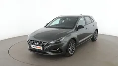Grau Gebraucht 2022 Hyundai i30 Edition 30+ Limousine | 21.590 € (Fairer Preis)