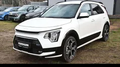 Snow white pearl Gebraucht 2025 Kia Niro Spirit SUV | 37.589 € (Fairer Preis)